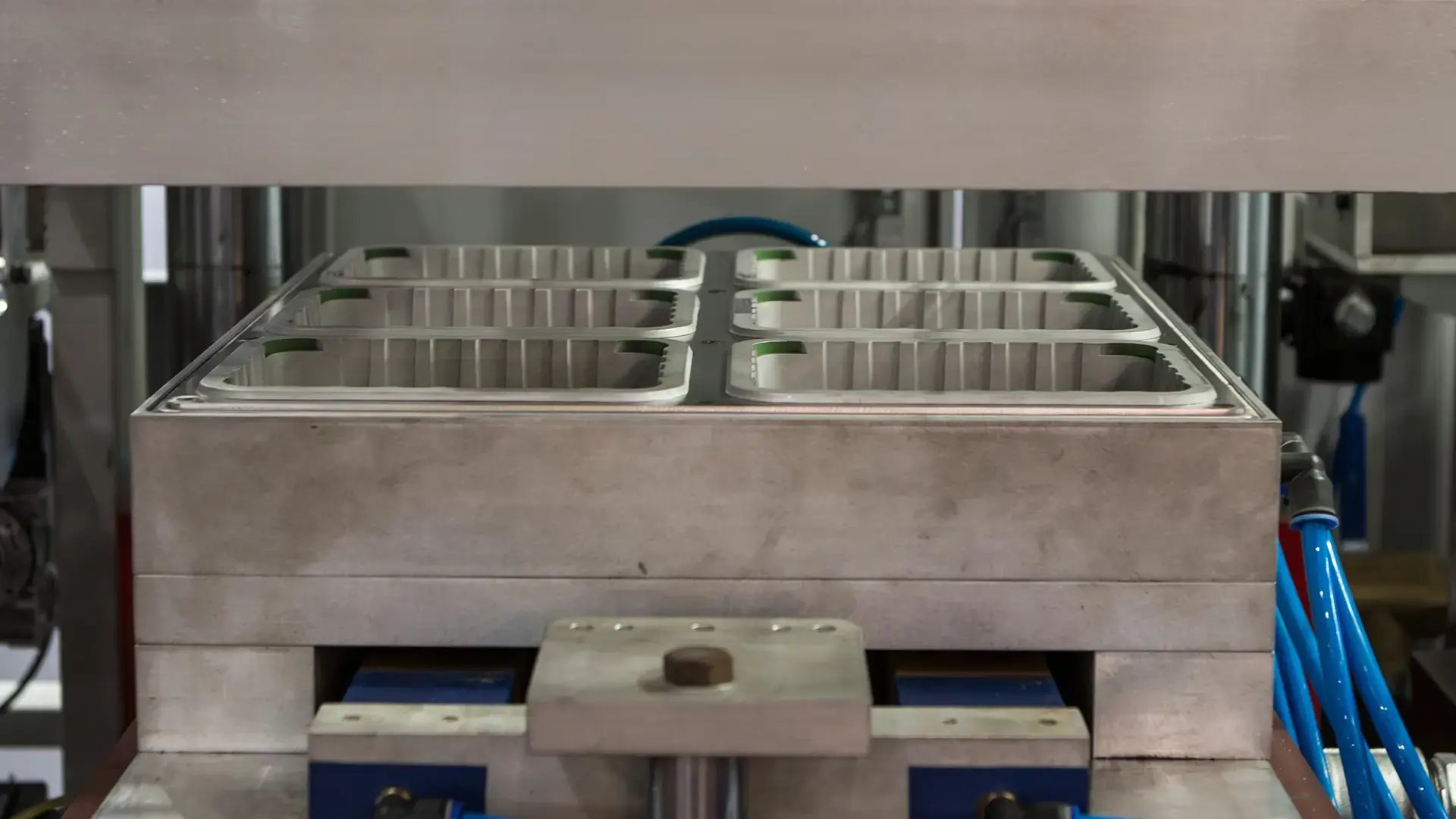 img-1920x1280_Thermoplastic04